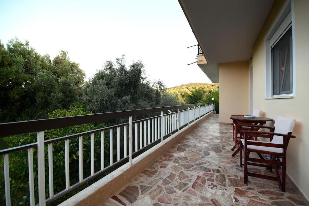 Eirini Agia Varvara Lesvos * Plomari